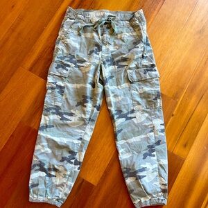 American Eagle Camouflage Cargo Joggers
